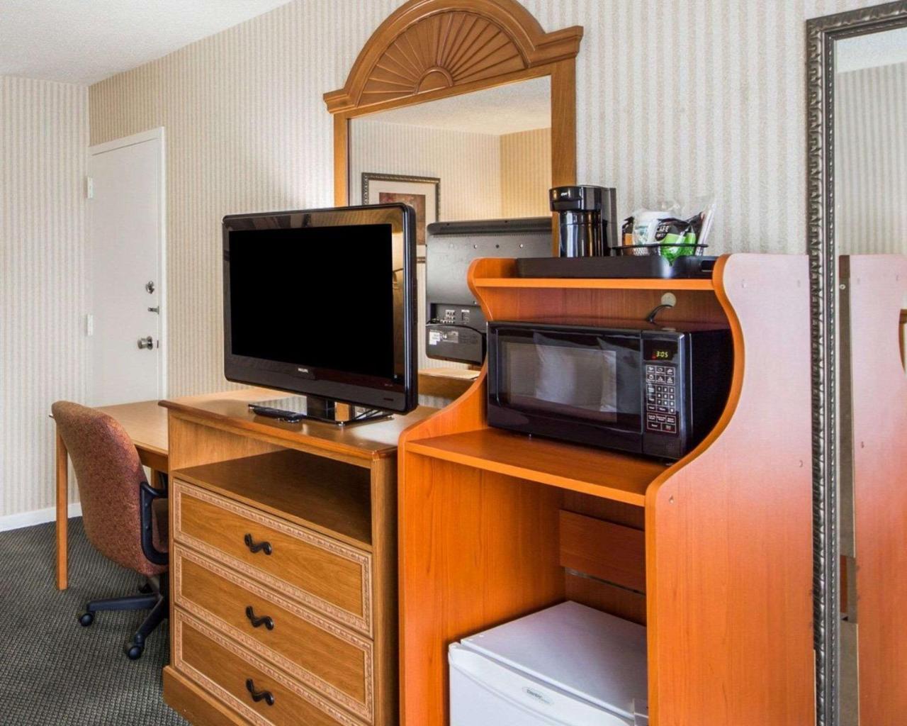 Quality Inn Ponca City Route 77 外观 照片